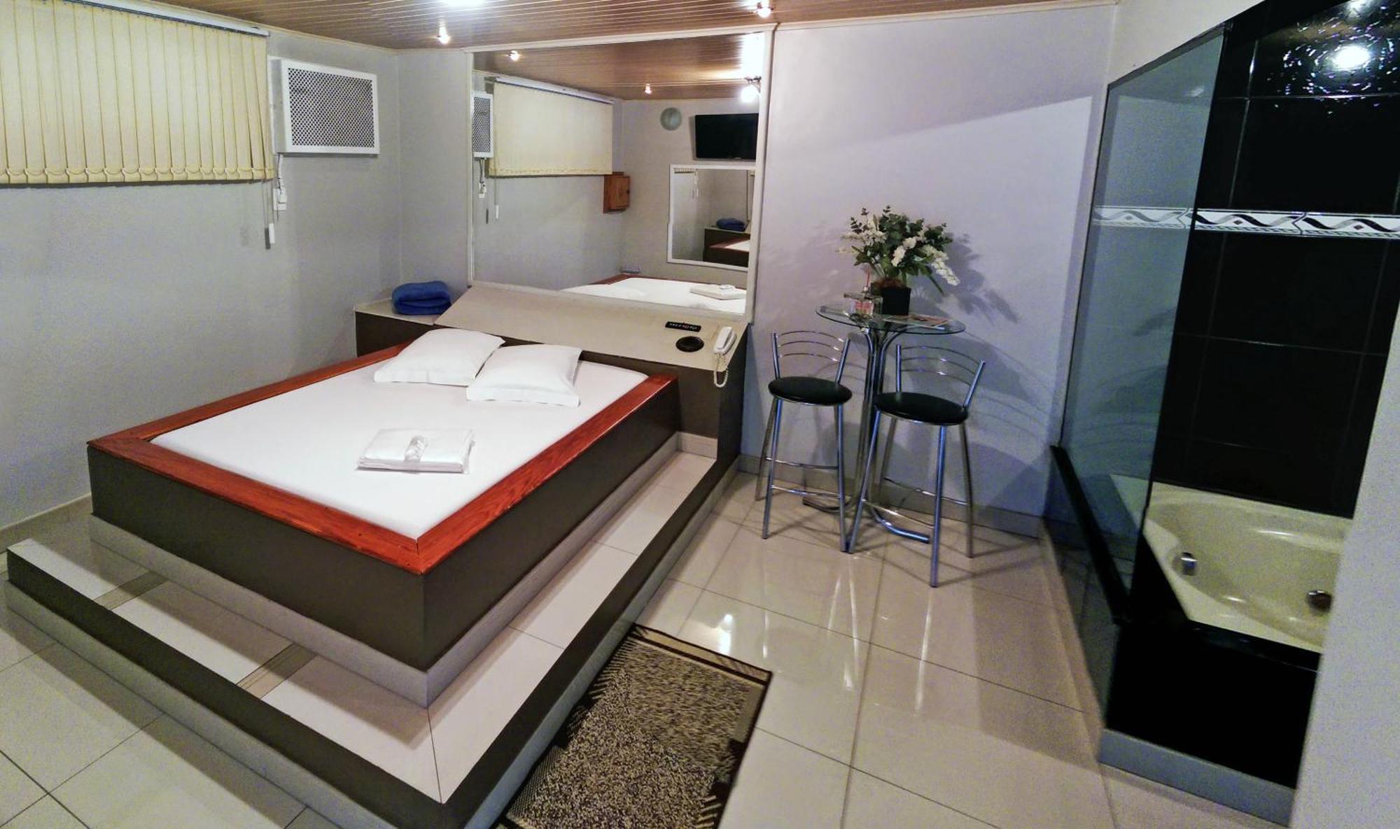 Cisne Love hotel Blumenau